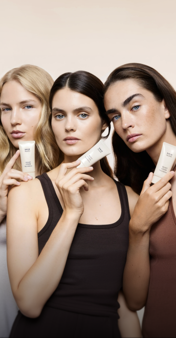 VELVET COVER FOUNDATION